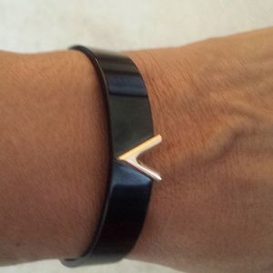 Brand new Black Stainless Steel Bracelet with "V"